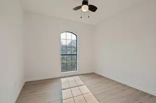 629 Bent Creek Dr, DeSoto, TX 75115 - Photo 17
