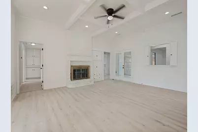 629 Bent Creek Drive, DeSoto, TX 75115 - Photo 3