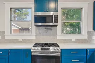 816 W Congress St, Denton, TX 76201 - Photo 17