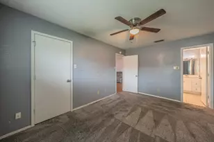 5003 Maryanna Way, North Richland Hills, TX 76180 - Photo 9