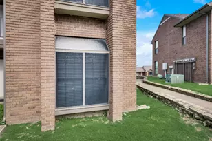4544 Chaha Rd, Garland, TX 75043 - Photo 17