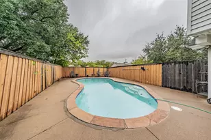 2821 Cheyenne St, Irving, TX 75062 - Photo 33
