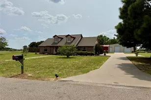 107 Ridgeview, Whitney, TX 76692 - Photo 1