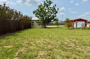 107 Ridgeview, Whitney, TX 76692 - Photo 31