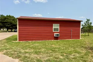 107 Ridgeview, Whitney, TX 76692 - Photo 19