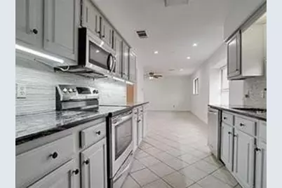 813 Leslie Lane, Coppell, TX 75019 - Photo 5