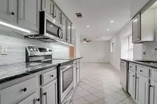 813 Leslie Ln, Coppell, TX 75019 - Photo 5