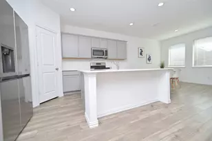 14853 Holster Trl, Fort Worth, TX 76052 - Photo 5
