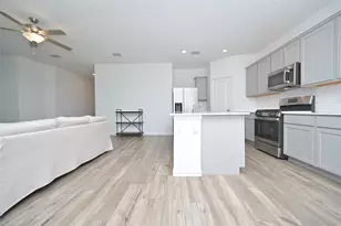14853 Holster Trl, Fort Worth, TX 76052 - Photo 15