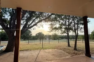 648 Co Rd 1591, Sunset, TX 76270 - Photo 37