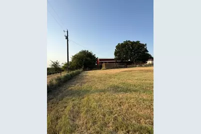 648 County Road 1591, Sunset, TX 76270 - Photo 31