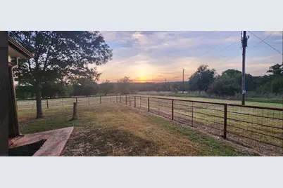 648 County Road 1591, Sunset, TX 76270 - Photo 27