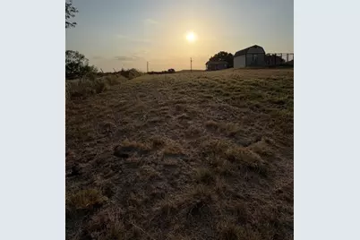 648 County Road 1591, Sunset, TX 76270 - Photo 33