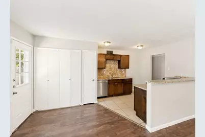 5225 Knox Drive, The Colony, TX 75056 - Photo 11