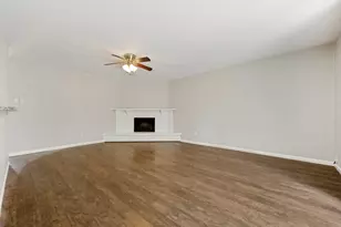 5225 Knox Dr, The Colony, TX 75056 - Photo 5