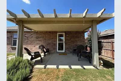 5733 Mirror Ridge Drive, Fort Worth, TX 76179 - Photo 15
