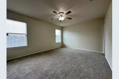 5733 Mirror Ridge Drive, Fort Worth, TX 76179 - Photo 13