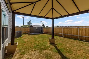 8324 Columbia Fls Rd, Ponder, TX 76259 - Photo 33