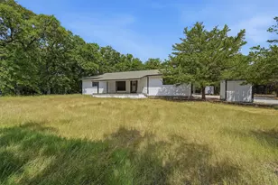 3721 Rock Creek Rd, Whitesboro, TX 76273 - Photo 3