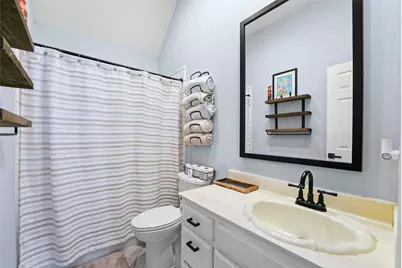 8609 Old Oak Drive, Irving, TX 75063 - Photo 13