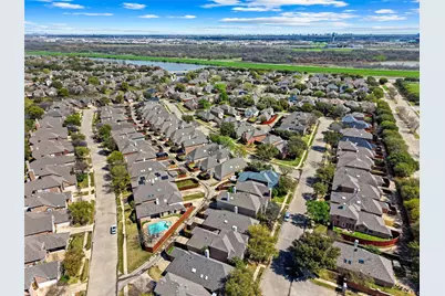 8609 Old Oak Drive, Irving, TX 75063 - Photo 19