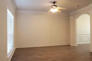 9367 Aristocrat Ln, Frisco, TX 75033 - Photo 5