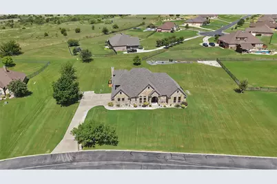 220 Pinnacle Peak Lane, Weatherford, TX 76087 - Photo 39