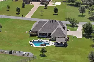 220 Pinnacle Peak Ln, Weatherford, TX 76087 - Photo 35
