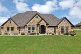 220 Pinnacle Peak Ln, Weatherford, TX 76087 - Photo 1