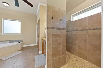 220 Pinnacle Peak Lane, Weatherford, TX 76087 - Photo 17