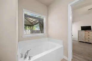 912 Gray Fox Dr, McKinney, TX 75071 - Photo 21