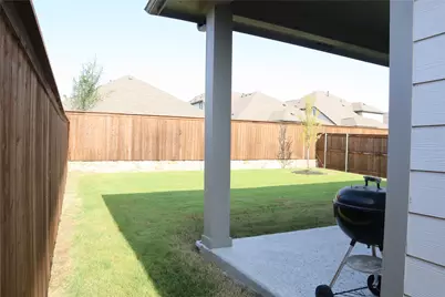 3920 Marble Falls Drive, Farmersville, TX 75442 - Photo 9