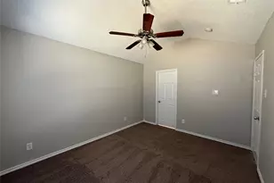 10206 Shayna Dr, Dallas, TX 75217 - Photo 15