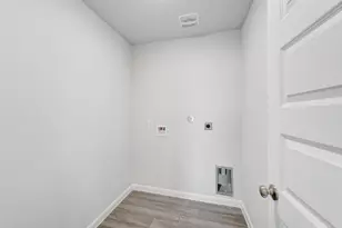 2136 Falcon Dr, Tyler, TX 75702 - Photo 5