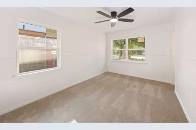 13545 Flagstone Lane, Dallas, TX 75240 - Photo 27