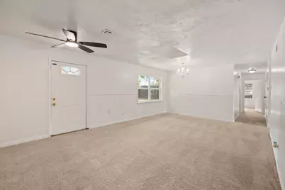 13545 Flagstone Lane, Dallas, TX 75240 - Photo 11