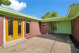 13545 Flagstone Ln, Dallas, TX 75240 - Photo 5