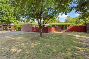 13545 Flagstone Ln, Dallas, TX 75240 - Photo 3
