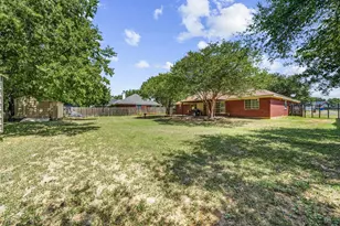 10127 Cougar Ridge Pkwy, Waco, TX 76708 - Photo 11