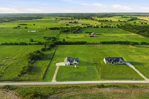5692 County Rd 1093, Celeste, TX 75423 - Photo 35