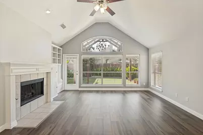 5525 Pebble Court, McKinney, TX 75072 - Photo 5
