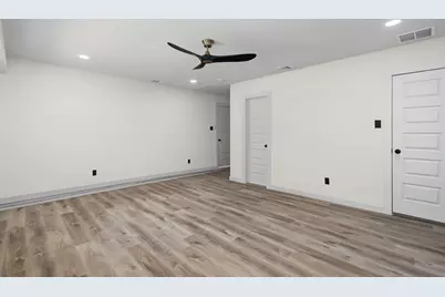 1101 Fouts Drive, Irving, TX 75061 - Photo 19