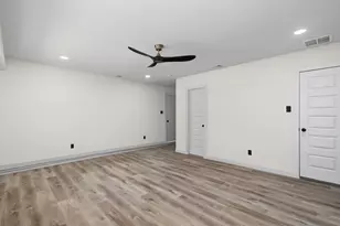 1101 Fouts Dr, Irving, TX 75061 - Photo 19