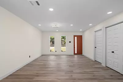 1101 Fouts Drive, Irving, TX 75061 - Photo 7