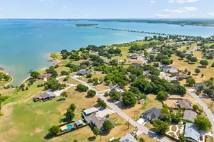 126 Port O Call Ct, Runaway Bay, TX 76426 - Photo 39