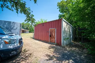 611 S Dallas St, Palmer, TX 75152 - Photo 31