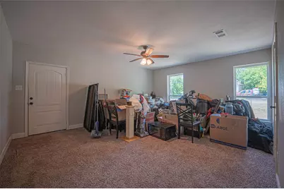 611 S Dallas Street, Palmer, TX 75152 - Photo 11