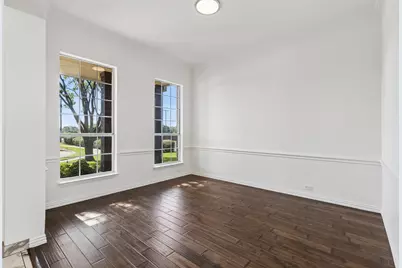 7101 Dutch Elm Court, Garland, TX 75044 - Photo 5