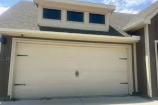 11129 Pond View Ct, Providence Village, TX 76227 - Photo 7