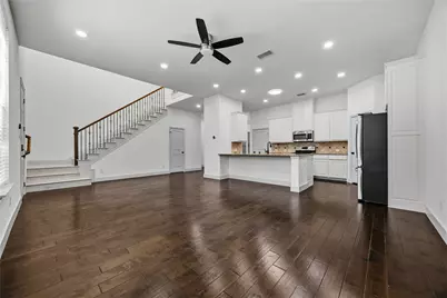 3922 Canton Jade Way, Arlington, TX 76005 - Photo 3